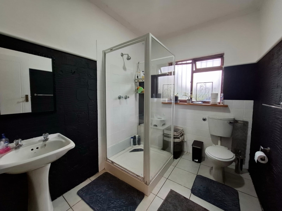 2 Bedroom Property for Sale in Tweespruit Estate Western Cape